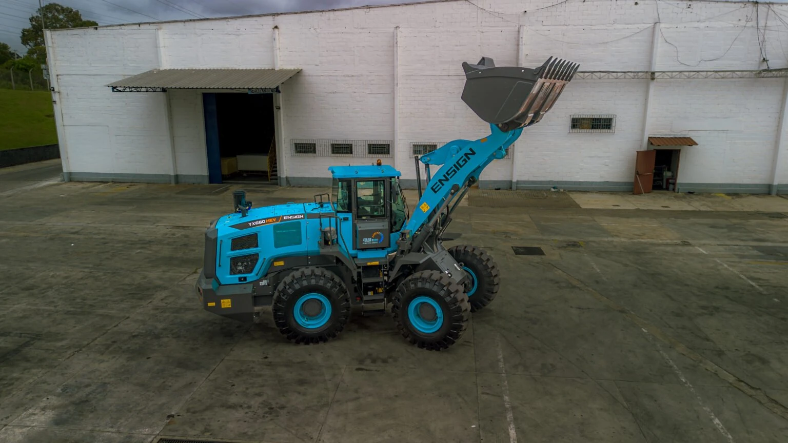 Equipamento ENSIGN YX660HEV